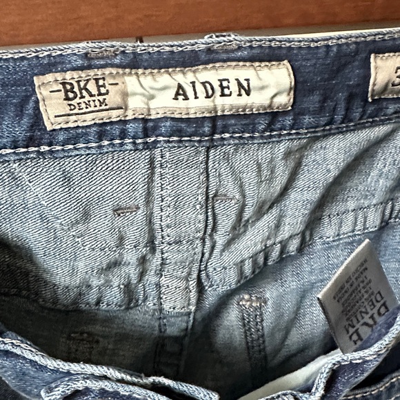 BKE Classic Indigo Straight Men's Jeans - Picture 2 of 5